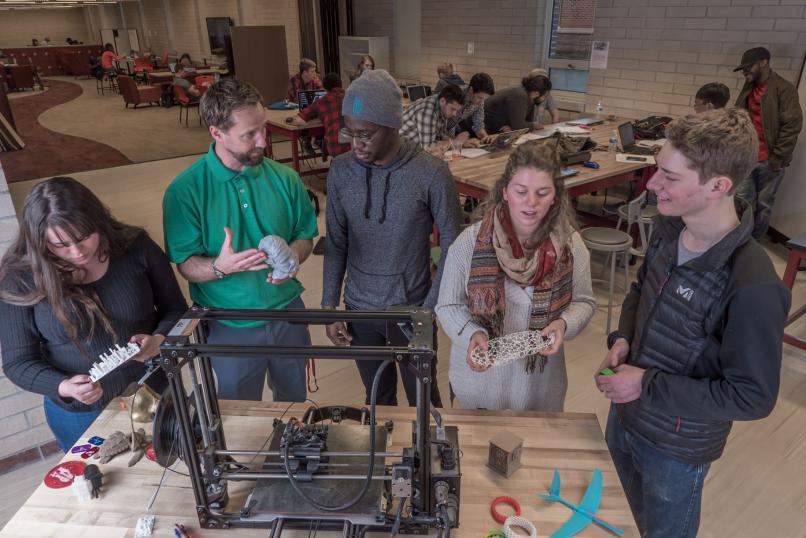 students and 3d printing