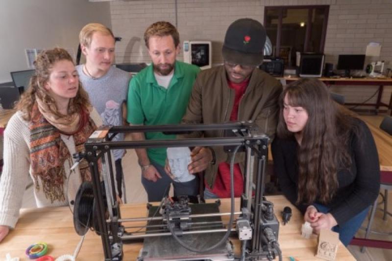 Students work in innovation lab