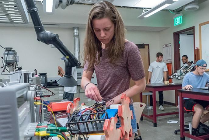 Innovation Labs: Discover Hands-On Maker Spaces at DU | RSECS DU